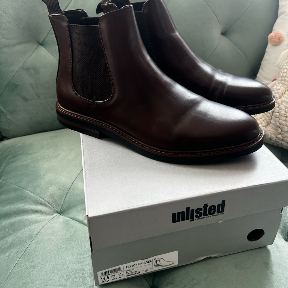 Unlisted by Kenneth Cole Chocolate Brown Chelsea Boots Size 11.5 - Never Worn